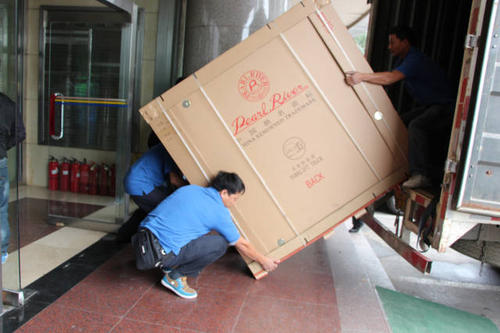 建昌钢琴贵重工艺品无忧运